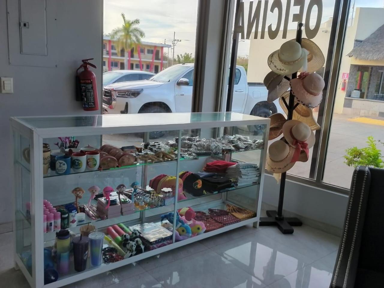 El Descanso Inn Mazatlán Exterior foto